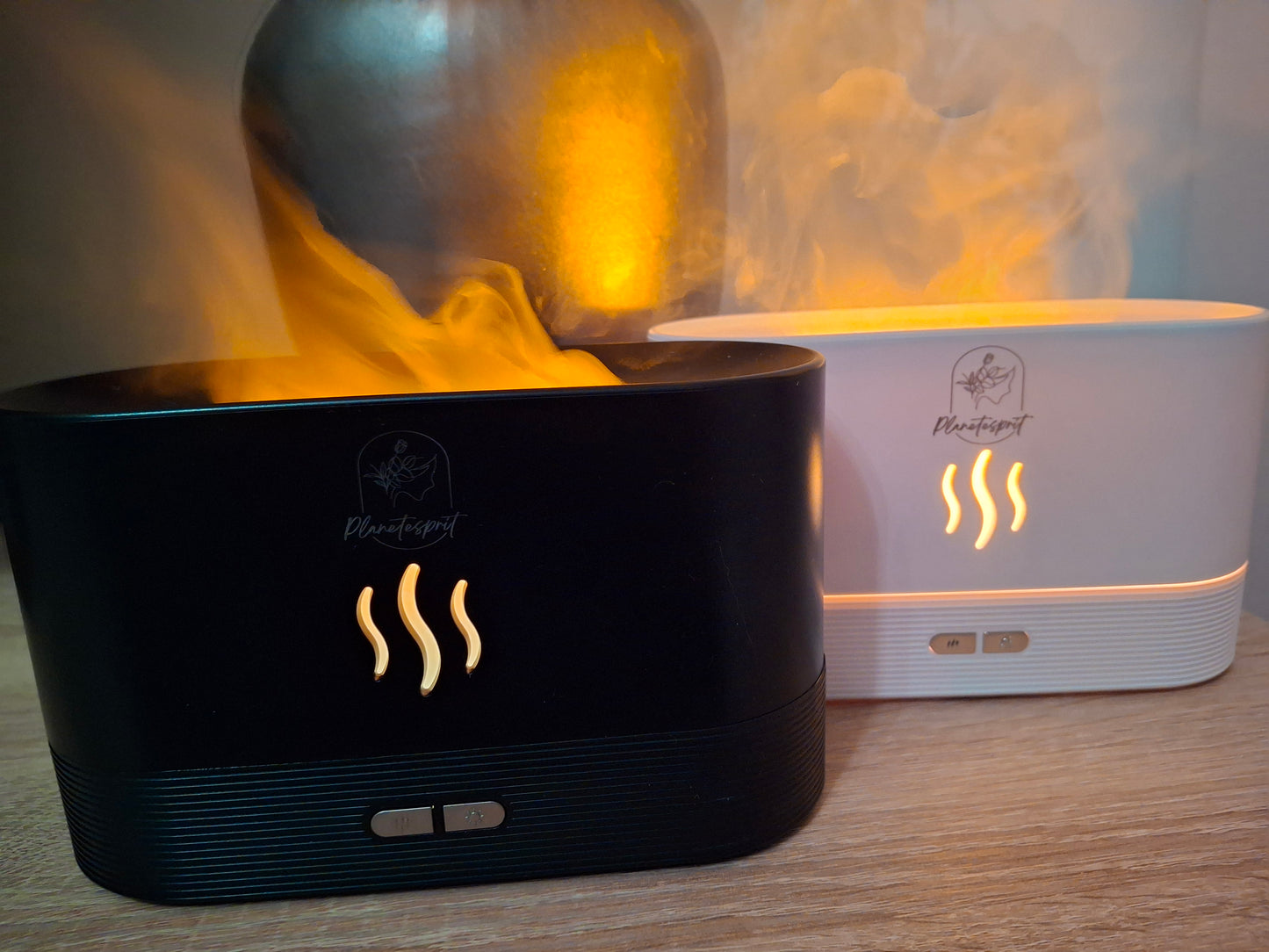Diffuseur d'huiles essentielles LED Effet Flamme 180 ml - Ambiance cocooning, sommeil réparateur et zen chez vous