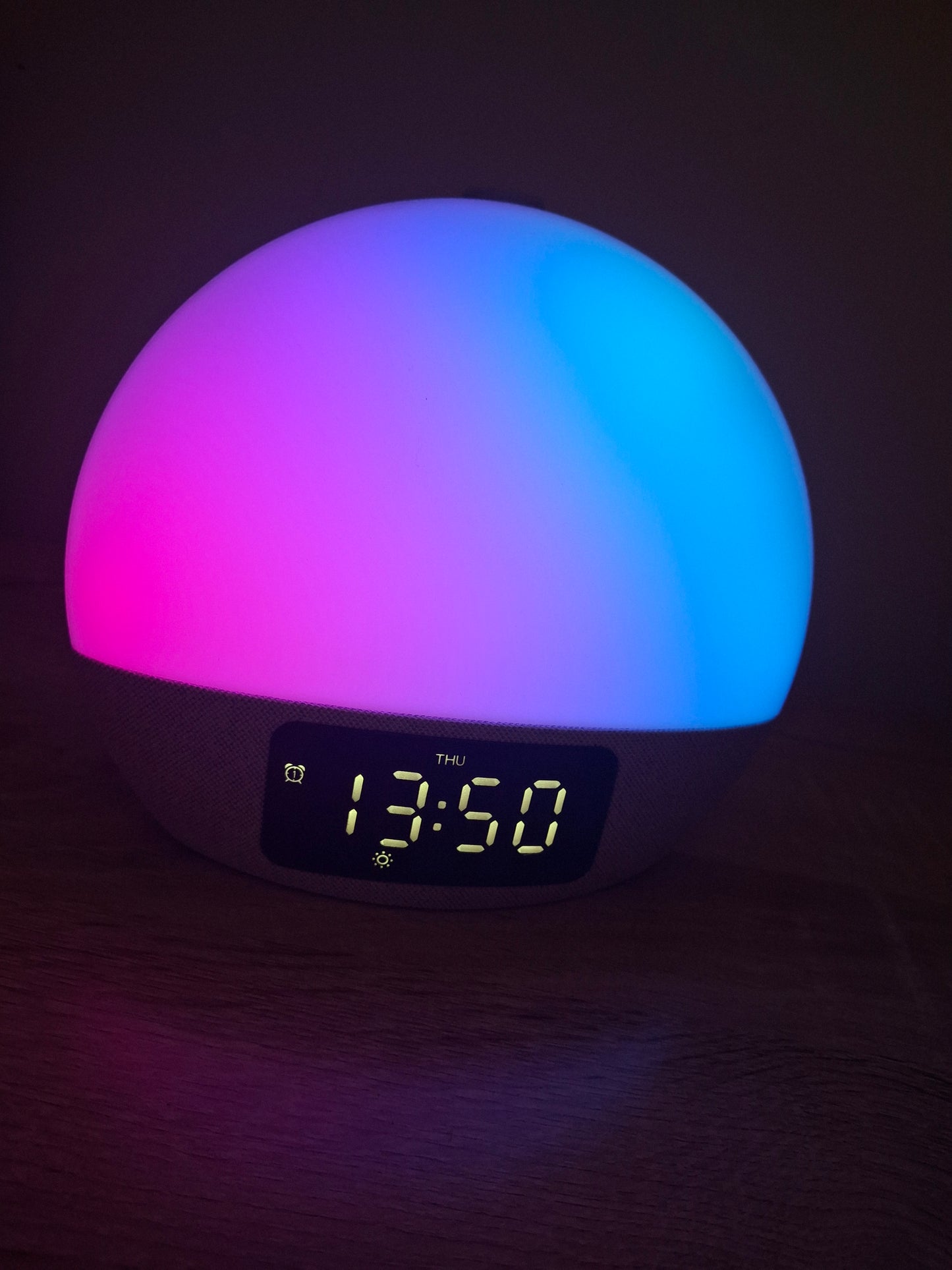 Réveil simulateur d’aube Bluetooth - Adieu aux matins difficiles, sommeil réparateur et énergie dès le réveil